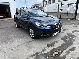 Used 2017 Renault Kadjar Dynamique Nav Blue - Interior and Exterior details 3