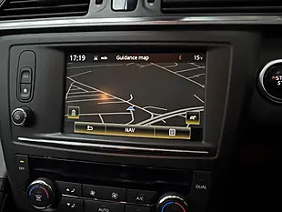 Used 2017 Renault Kadjar Dynamique Nav Diamond Black - Interior and Exterior details 13