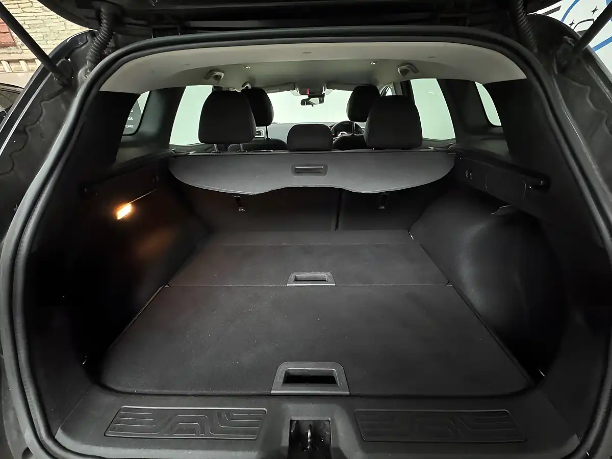 Used 2017 Renault Kadjar Dynamique Nav Diamond Black - Interior and Exterior details 19