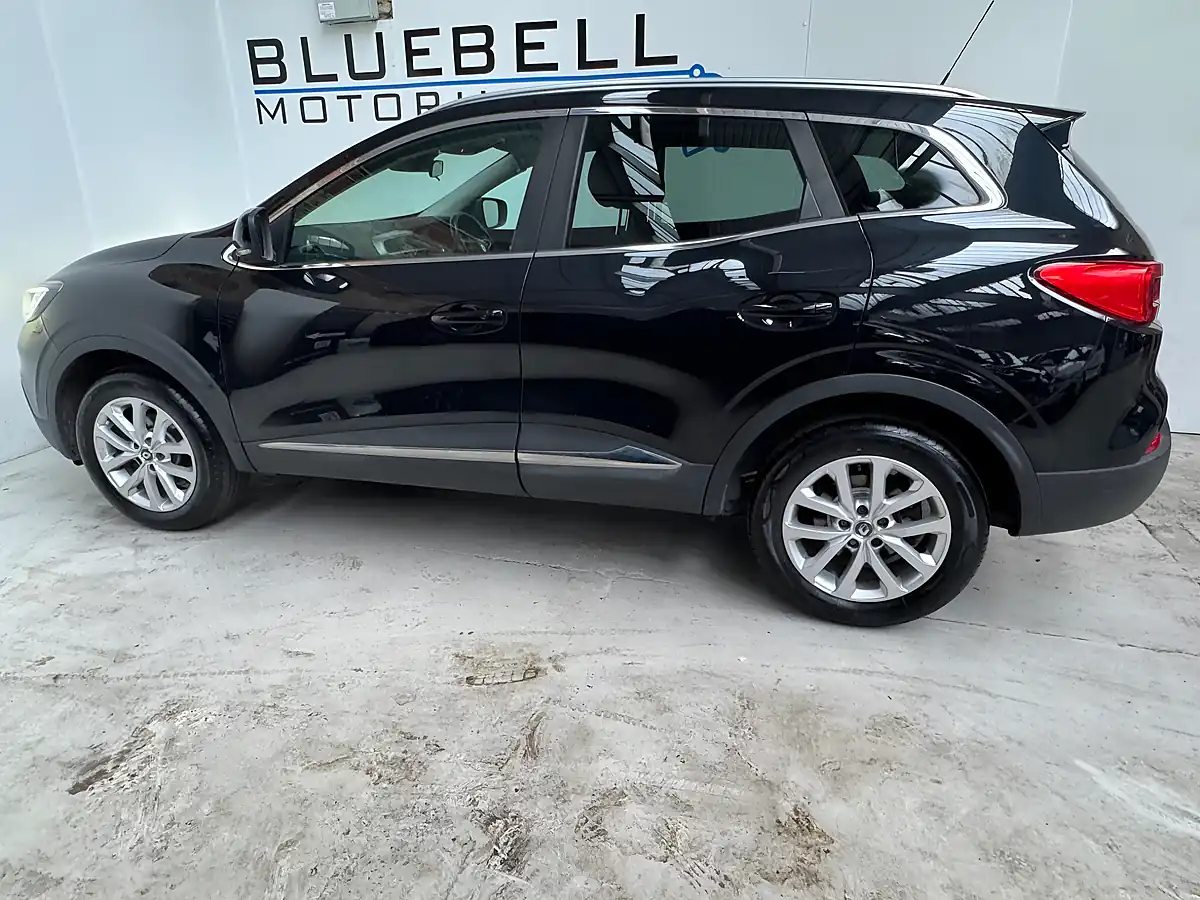 Used 2017 Renault Kadjar Dynamique Nav Diamond Black - Interior and Exterior details 7