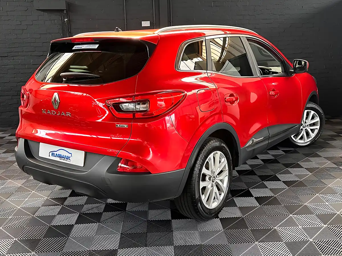 Used 2017 Renault Kadjar Dynamique Nav Flame Red - Interior and Exterior details 10