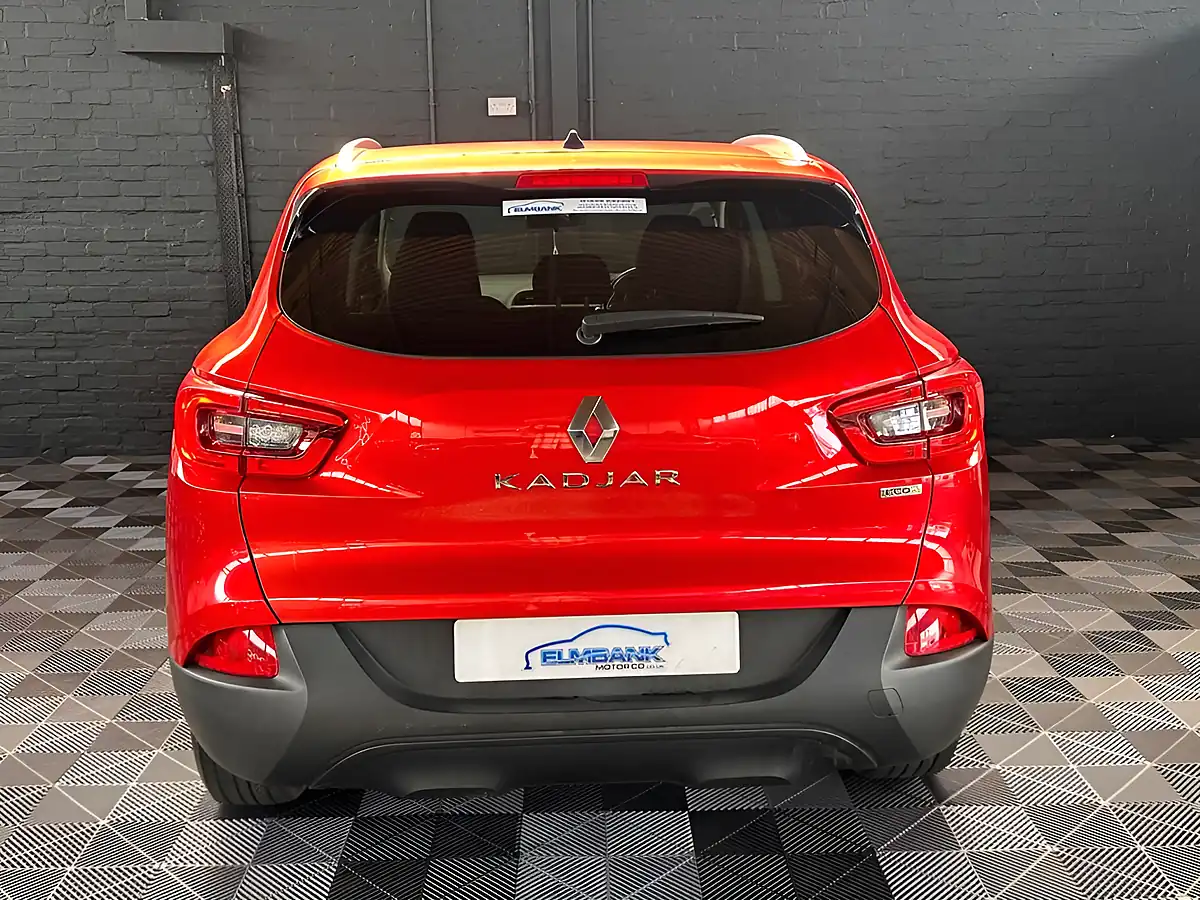 Used 2017 Renault Kadjar Dynamique Nav Flame Red - Interior and Exterior details 18