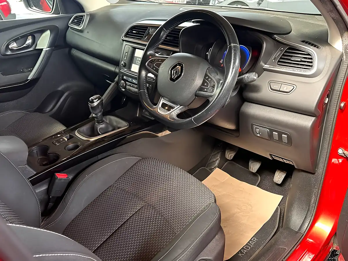 Used 2017 Renault Kadjar Dynamique Nav Flame Red - Interior and Exterior details 2