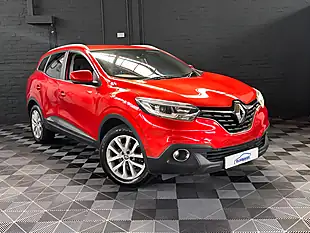 Used 2017 Renault Kadjar Dynamique Nav Flame Red - Interior and Exterior details 4