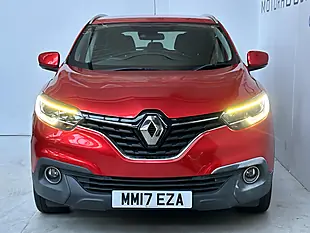 Used 2017 Renault Kadjar Dynamique Nav Flame Red - Interior and Exterior details 2