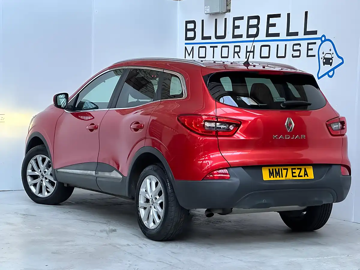 Used 2017 Renault Kadjar Dynamique Nav Flame Red - Interior and Exterior details 4