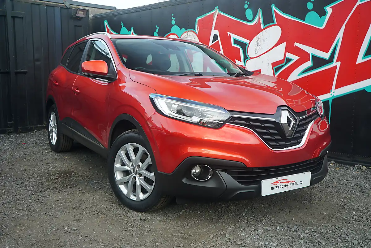 Used 2017 Renault Kadjar Dynamique Nav Flame Red - Front View