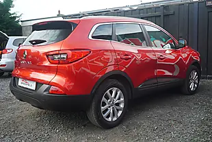 Used 2017 Renault Kadjar Dynamique Nav Flame Red - Interior and Exterior details 11