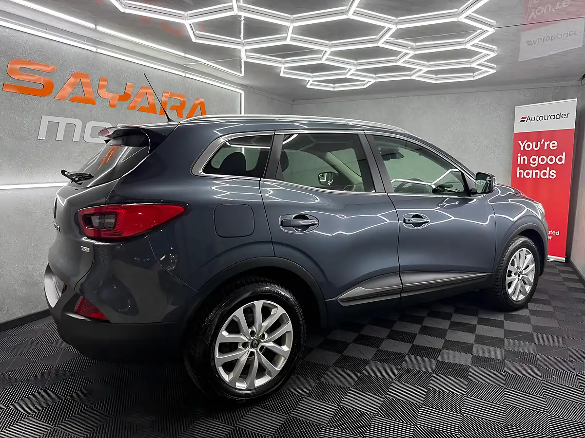 Used 2017 Renault Kadjar Dynamique Nav Grey - Interior and Exterior details 10