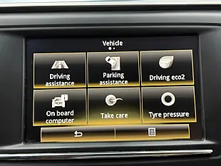 Used 2017 Renault Kadjar Dynamique Nav Grey - Interior and Exterior details 15