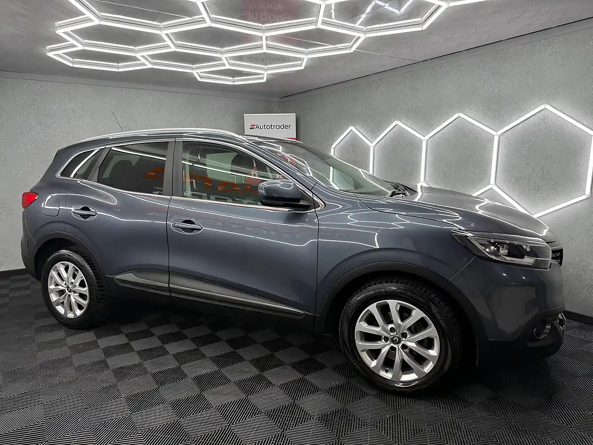 Used 2017 Renault Kadjar Dynamique Nav Grey - Interior and Exterior details 6