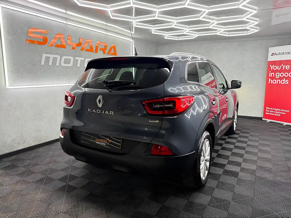 Used 2017 Renault Kadjar Dynamique Nav Grey - Interior and Exterior details 8