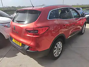 Used 2017 Renault Kadjar Dynamique Nav Red - Interior and Exterior details 12