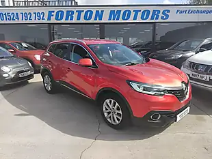 Used 2017 Renault Kadjar Dynamique Nav Red - Interior and Exterior details 2