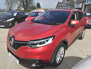 Used 2017 Renault Kadjar Dynamique Nav Red - Interior and Exterior details 5