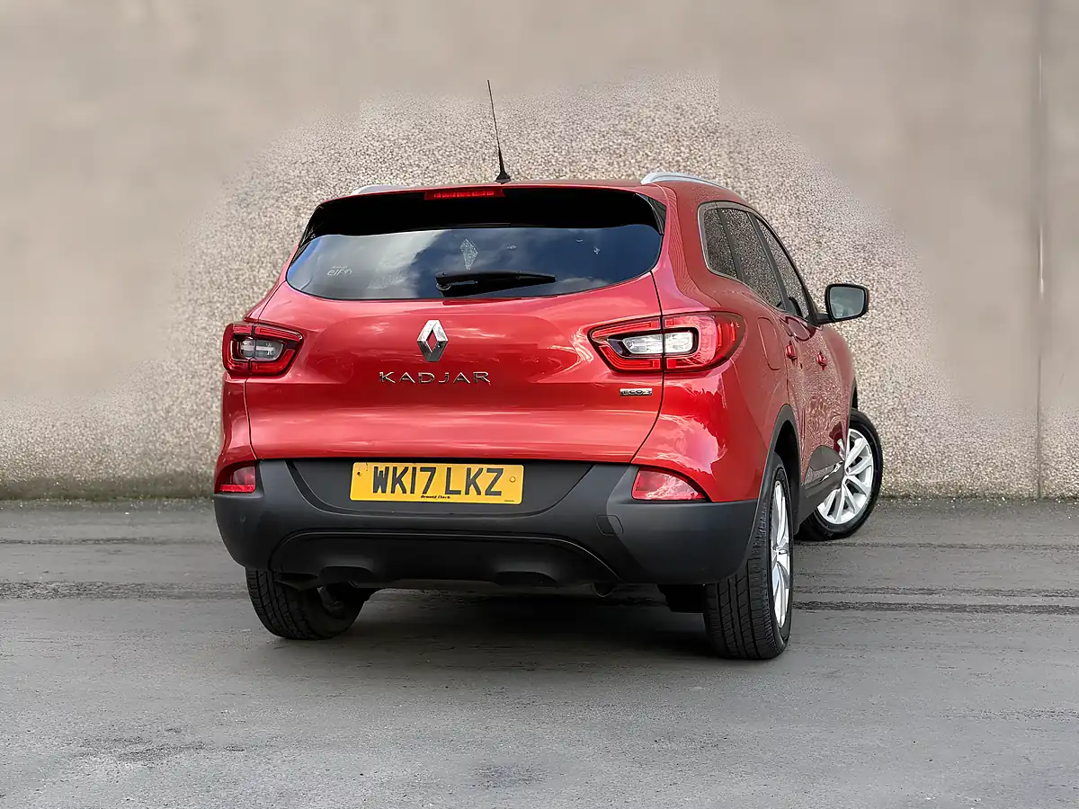 Used 2017 Renault Kadjar Dynamique Nav Red - Interior and Exterior details 2