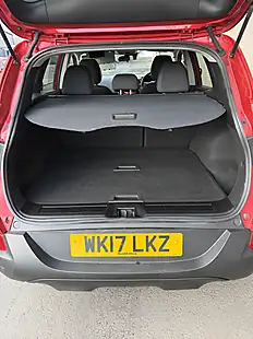 Used 2017 Renault Kadjar Dynamique Nav Red - Interior and Exterior details 6