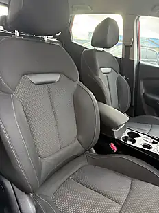 Used 2017 Renault Kadjar Dynamique Nav Red - Interior and Exterior details 8