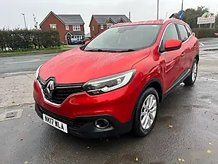 Used 2017 Renault Kadjar Dynamique Nav Red - Interior and Exterior details 20