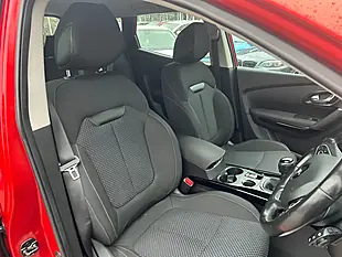 Used 2017 Renault Kadjar Dynamique Nav Red - Interior and Exterior details 6