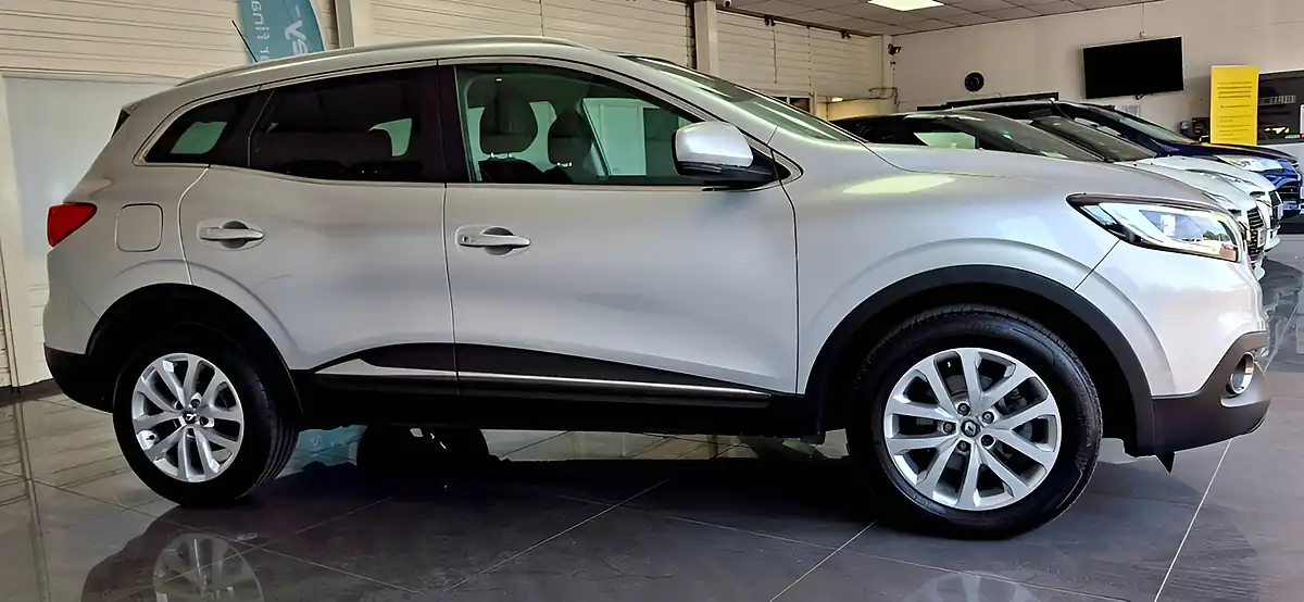 Used 2017 Renault Kadjar Dynamique Nav Silver - Interior and Exterior details 7