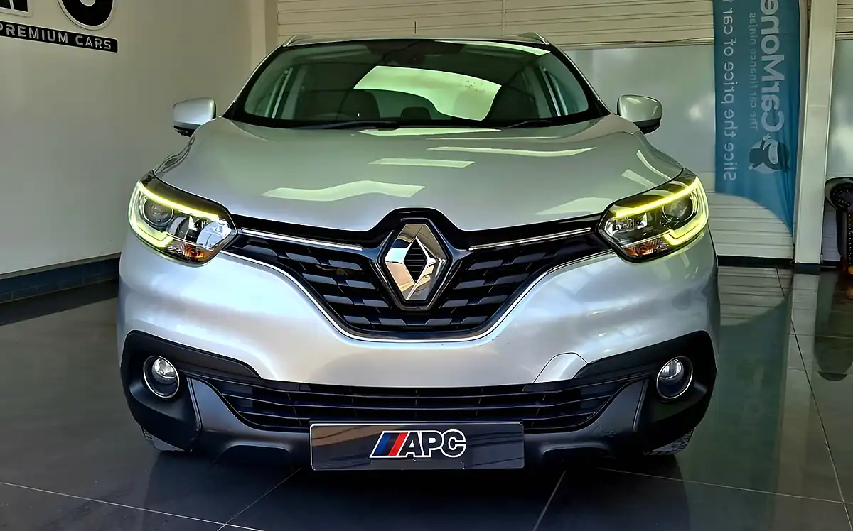 Used 2017 Renault Kadjar Dynamique Nav Silver - Interior and Exterior details 9
