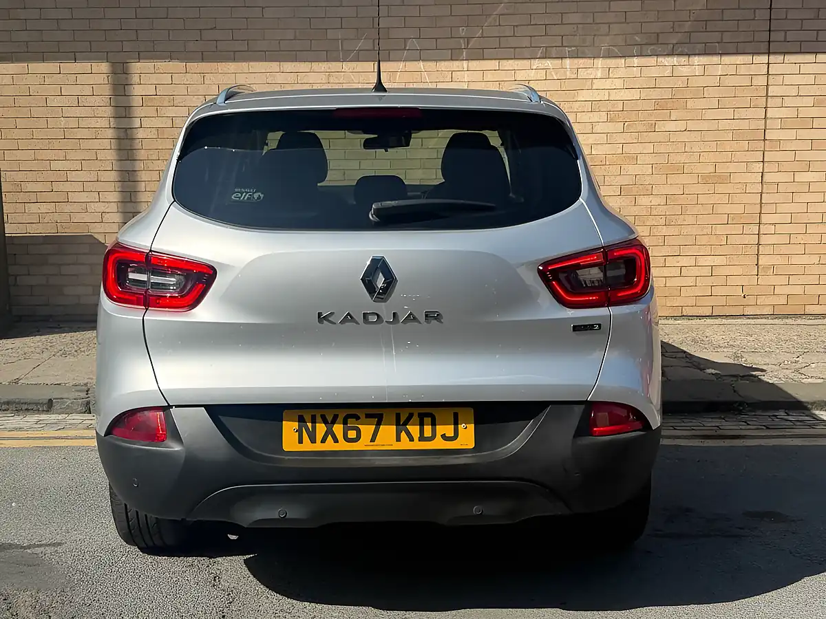 Used 2017 Renault Kadjar Dynamique Nav Silver - Interior and Exterior details 4