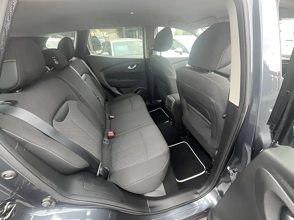 Used 2017 Renault Kadjar Dynamique Nav Titanium Grey - Interior and Exterior details 19