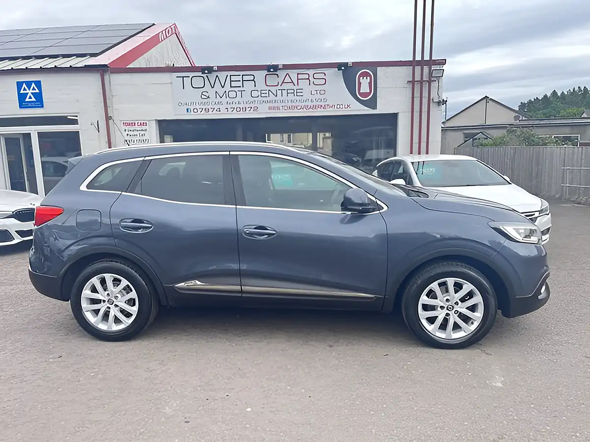 Used 2017 Renault Kadjar Dynamique Nav Titanium Grey - Interior and Exterior details 2