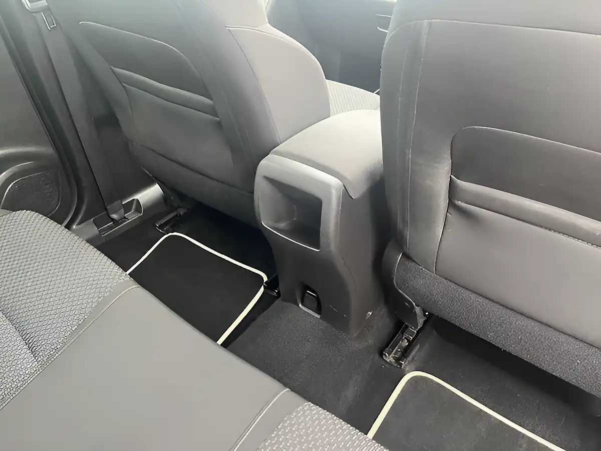 Used 2017 Renault Kadjar Dynamique Nav Titanium Grey - Interior and Exterior details 20