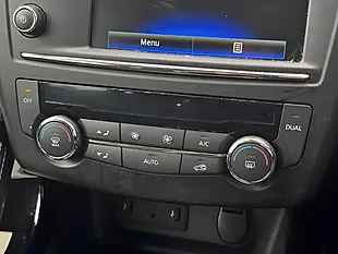 Used 2017 Renault Kadjar Dynamique Nav White - Interior and Exterior details 14