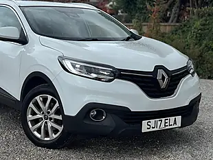 Used 2017 Renault Kadjar Dynamique Nav White - Interior and Exterior details 16