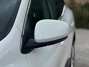 Used 2017 Renault Kadjar Dynamique Nav White - Interior and Exterior details 17