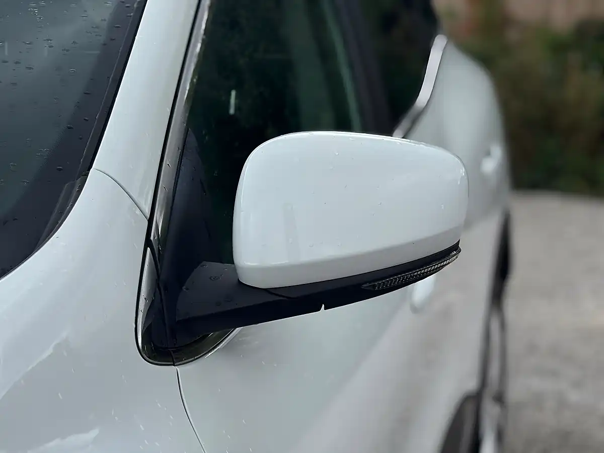 Used 2017 Renault Kadjar Dynamique Nav White - Interior and Exterior details 17