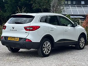 Used 2017 Renault Kadjar Dynamique Nav White - Interior and Exterior details 9