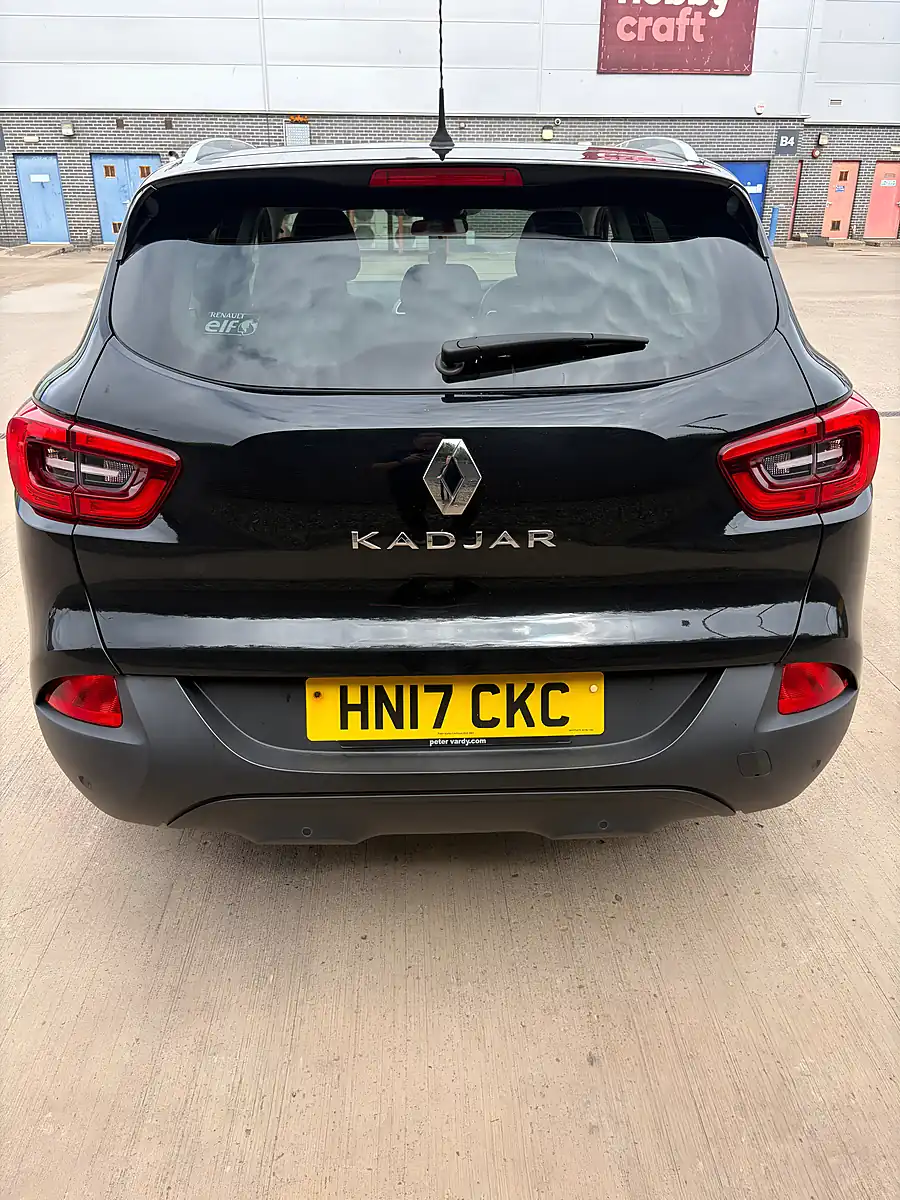 Used 2017 Renault Kadjar Dynamique S Nav Black - Interior and Exterior details 4