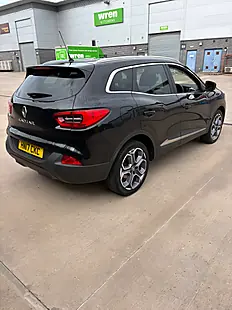 Used 2017 Renault Kadjar Dynamique S Nav Black - Interior and Exterior details 5