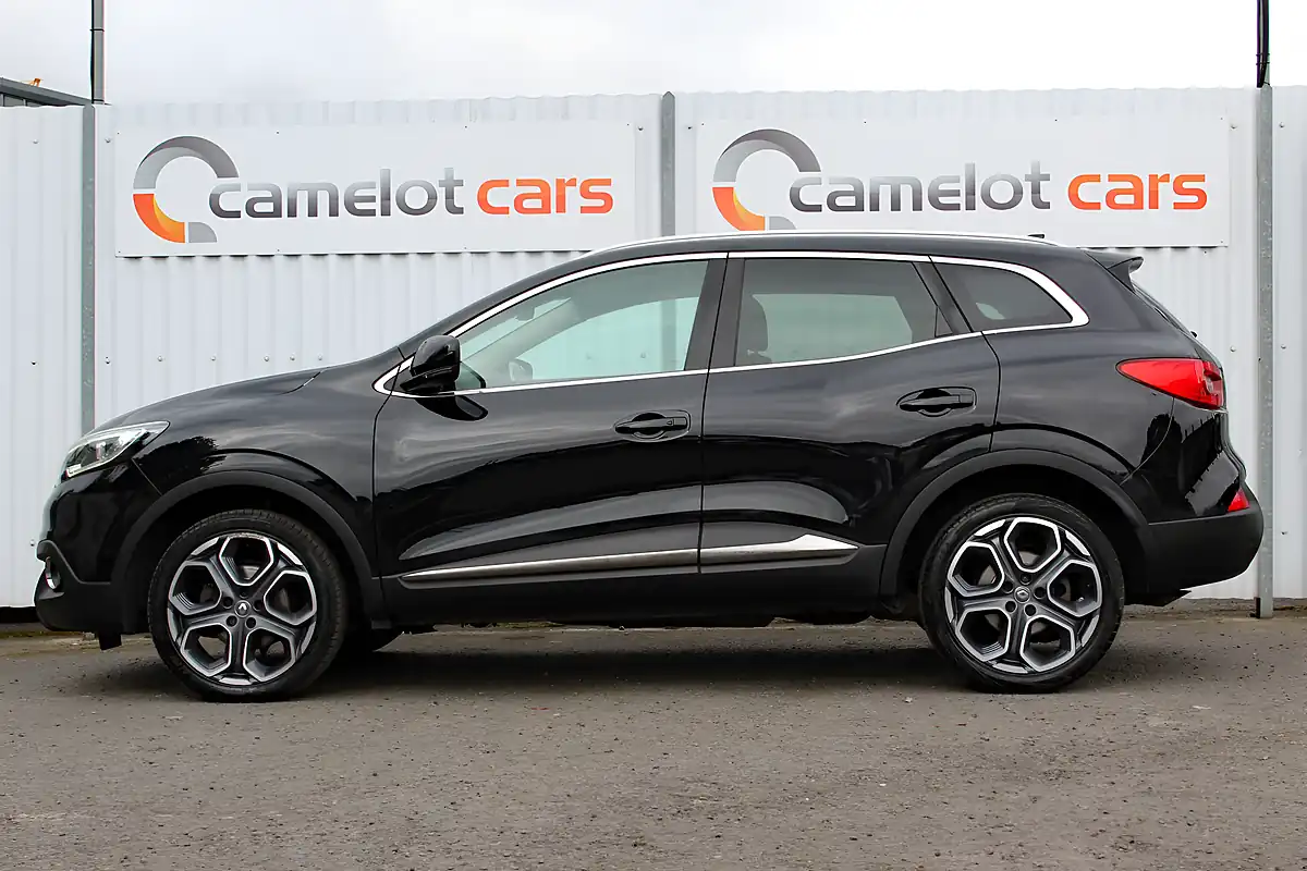 Used 2017 Renault Kadjar Dynamique S Nav Black - Interior and Exterior details 4
