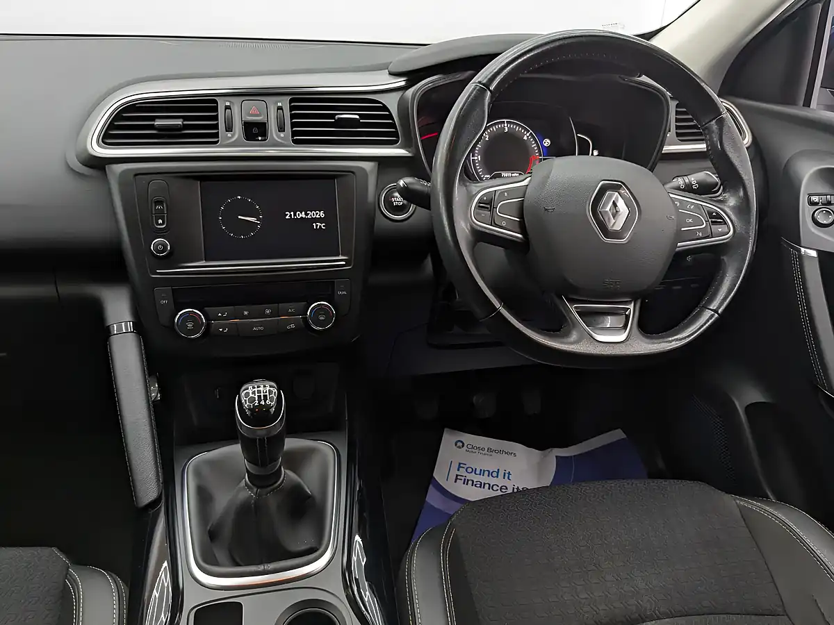 Used 2017 Renault Kadjar Dynamique S Nav Blue - Interior and Exterior details 17