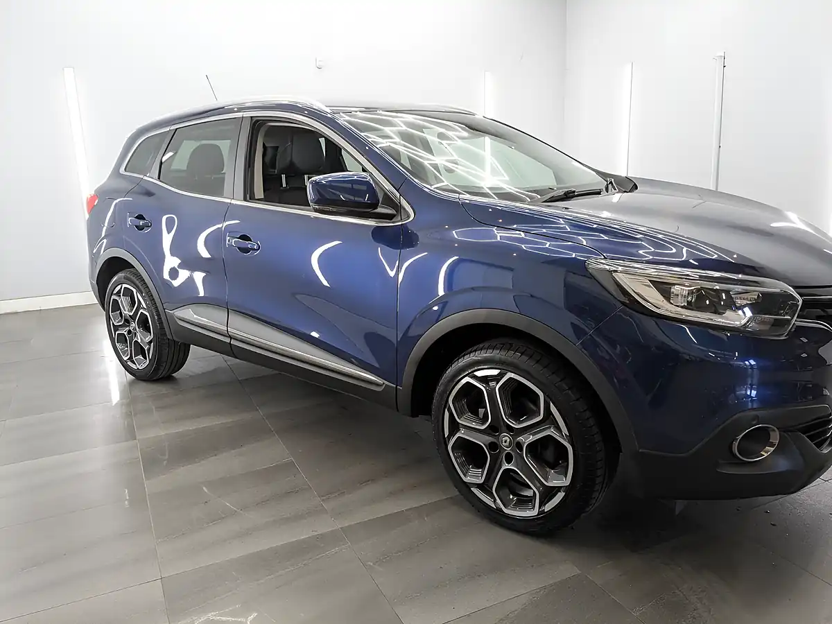 Used 2017 Renault Kadjar Dynamique S Nav Blue - Interior and Exterior details 4