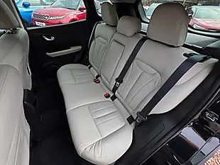 Used 2017 Renault Kadjar Dynamique S Nav Diamond Black - Interior and Exterior details 12