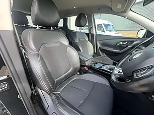 Used 2017 Renault Kadjar Dynamique S Nav Diamond Black - Interior and Exterior details 14