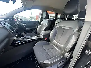 Used 2017 Renault Kadjar Dynamique S Nav Diamond Black - Interior and Exterior details 16