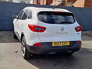 Used 2017 Renault Kadjar Dynamique S Nav Edc White - Interior and Exterior details 8
