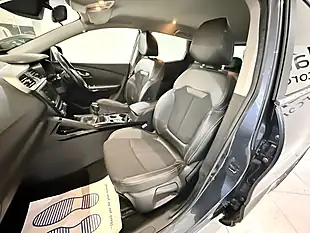 Used 2017 Renault Kadjar Dynamique S Nav Grey - Interior and Exterior details 17