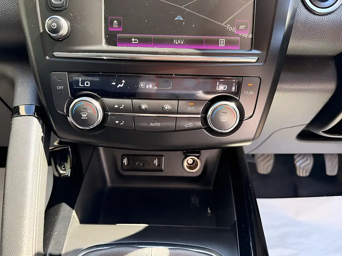 Used 2017 Renault Kadjar Dynamique S Nav Grey - Interior and Exterior details 20