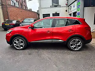 Used 2017 Renault Kadjar Dynamique S Nav Red - Interior and Exterior details 7