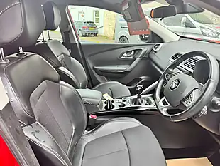 Used 2017 Renault Kadjar Dynamique S Nav Red - Interior and Exterior details 9