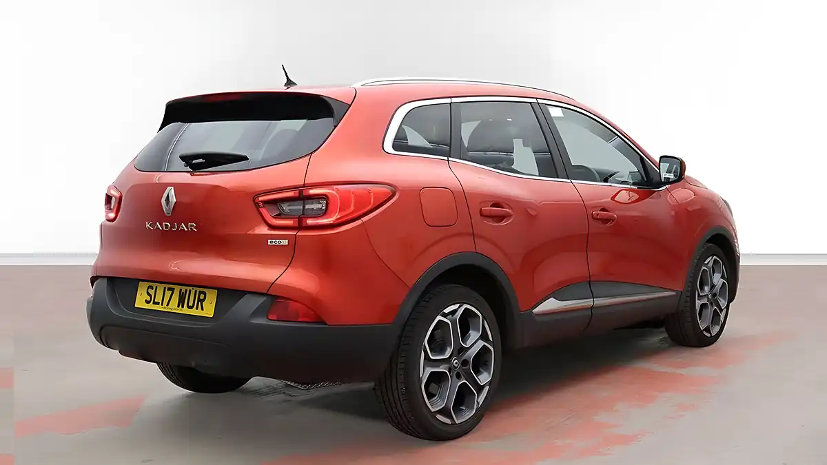 Used 2017 Renault Kadjar Dynamique S Nav Red - Interior and Exterior details 4
