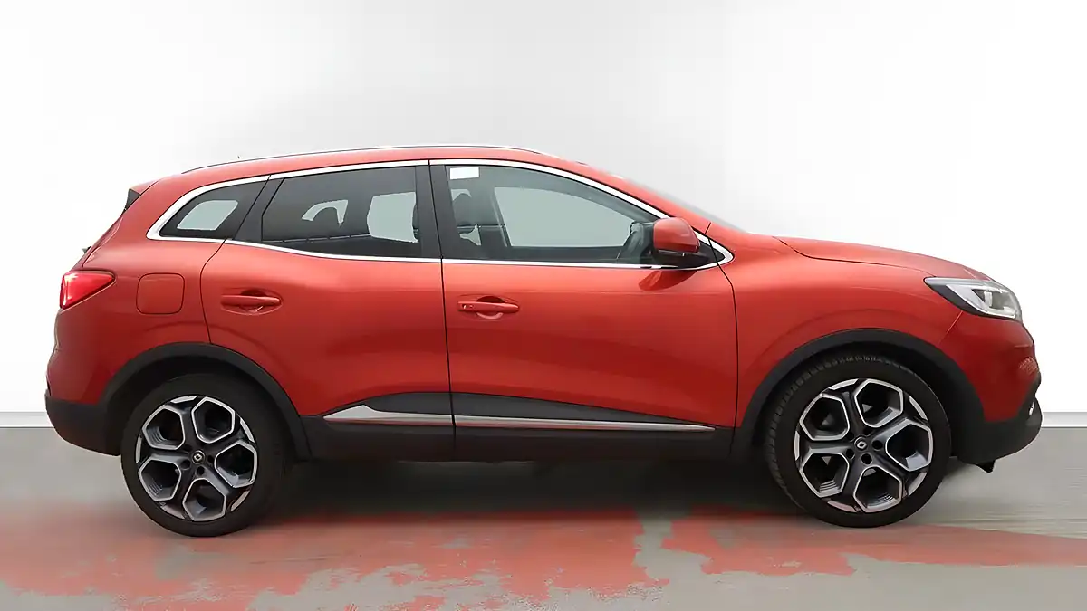 Used 2017 Renault Kadjar Dynamique S Nav Red - Interior and Exterior details 5